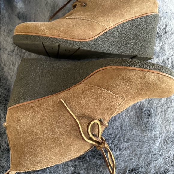 Womans Sperry booties NWOT size 10 - Picture 2 of 6